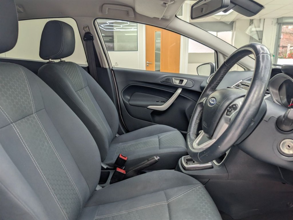 Used Ford Fiesta 2011 for sale - 77990572: Photo 12