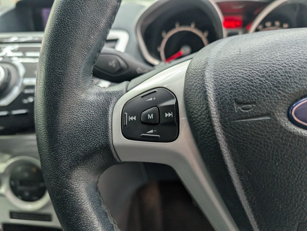 Used Ford Fiesta 2011 for sale - 77990572: Photo 23