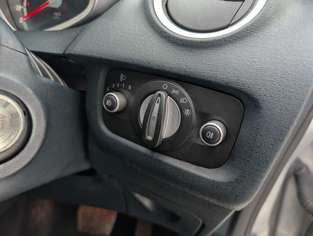 Used Ford Fiesta 2011 for sale - 77990572: Photo 26