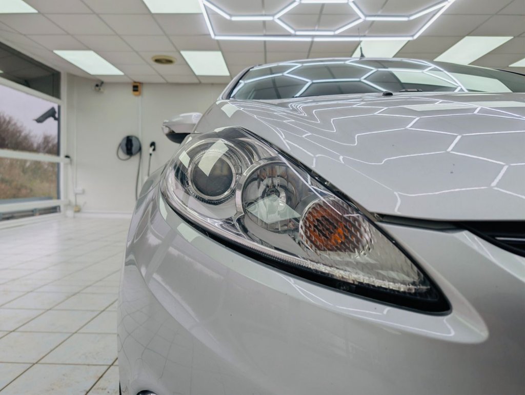 Used Ford Fiesta 2011 for sale - 77990572: Photo 31