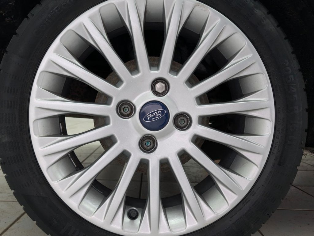 Used Ford Fiesta 2011 for sale - 77990572: Photo 32