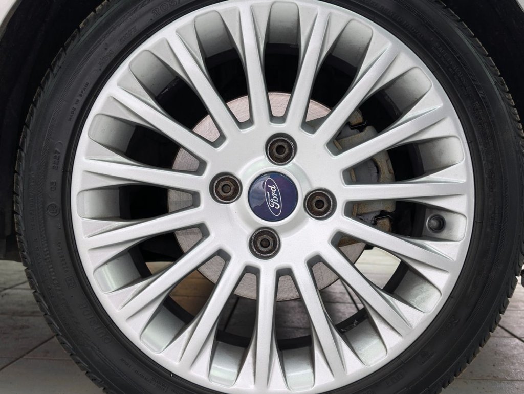 Used Ford Fiesta 2011 for sale - 77990572: Photo 33