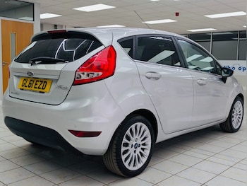 Used Ford Fiesta 2011 for sale - 77990572: Photo