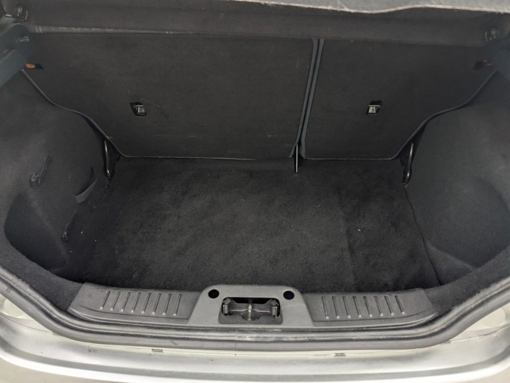 Used Ford Fiesta 2011 for sale - 77990572: Photo 6