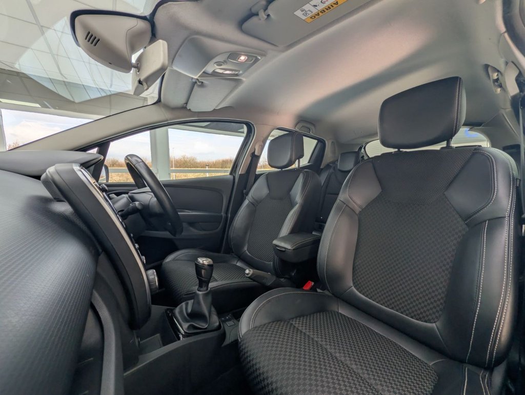 Used Renault Clio 2016 for sale - 78036484: Photo 16