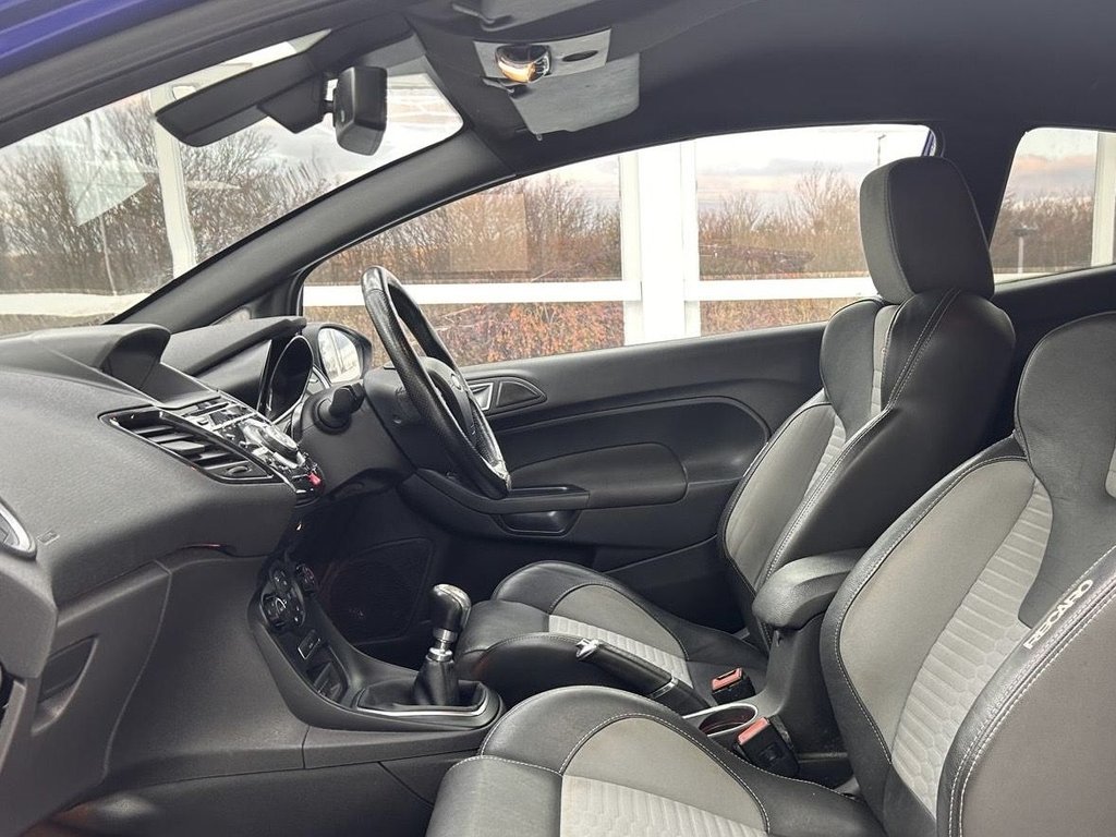 Used Ford Fiesta 2017 for sale - 77666676: Photo 13