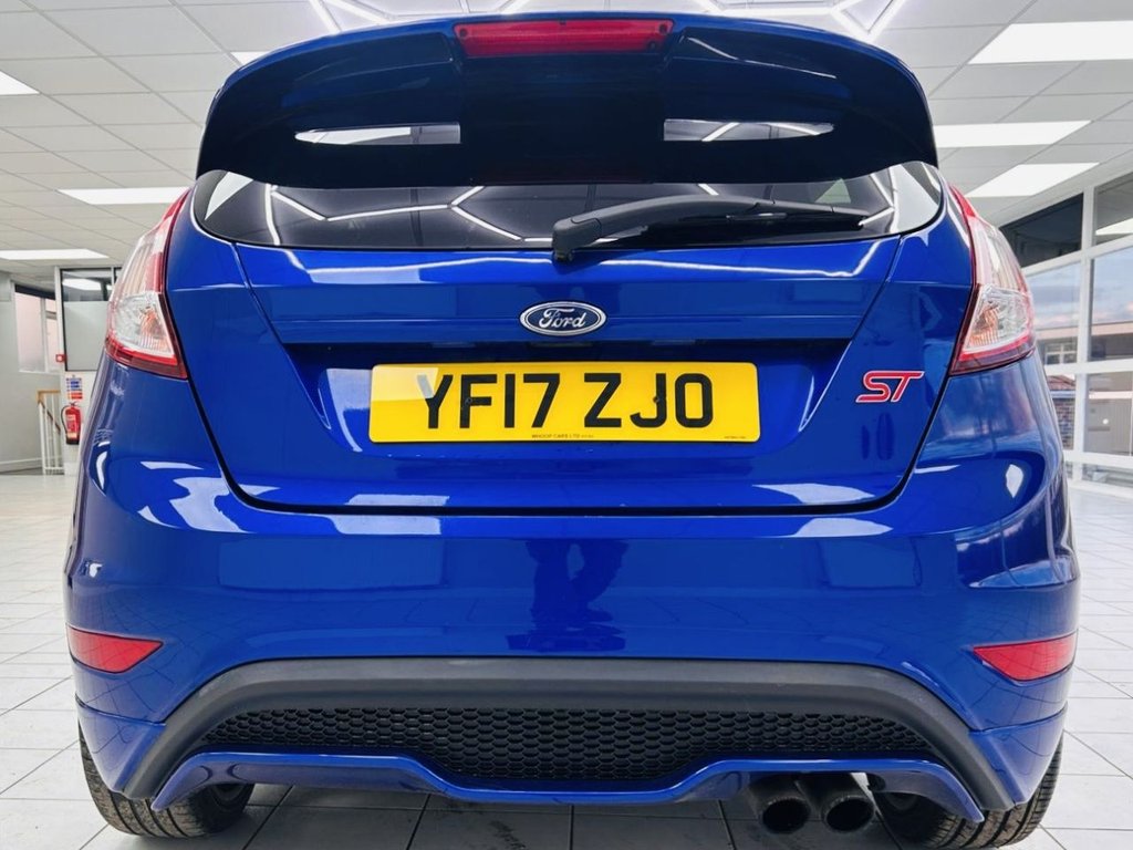 Used Ford Fiesta 2017 for sale - 77666676: Photo 4