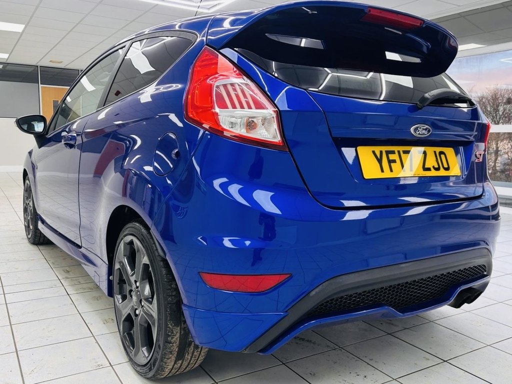 Used Ford Fiesta 2017 for sale - 77666676: Photo 7