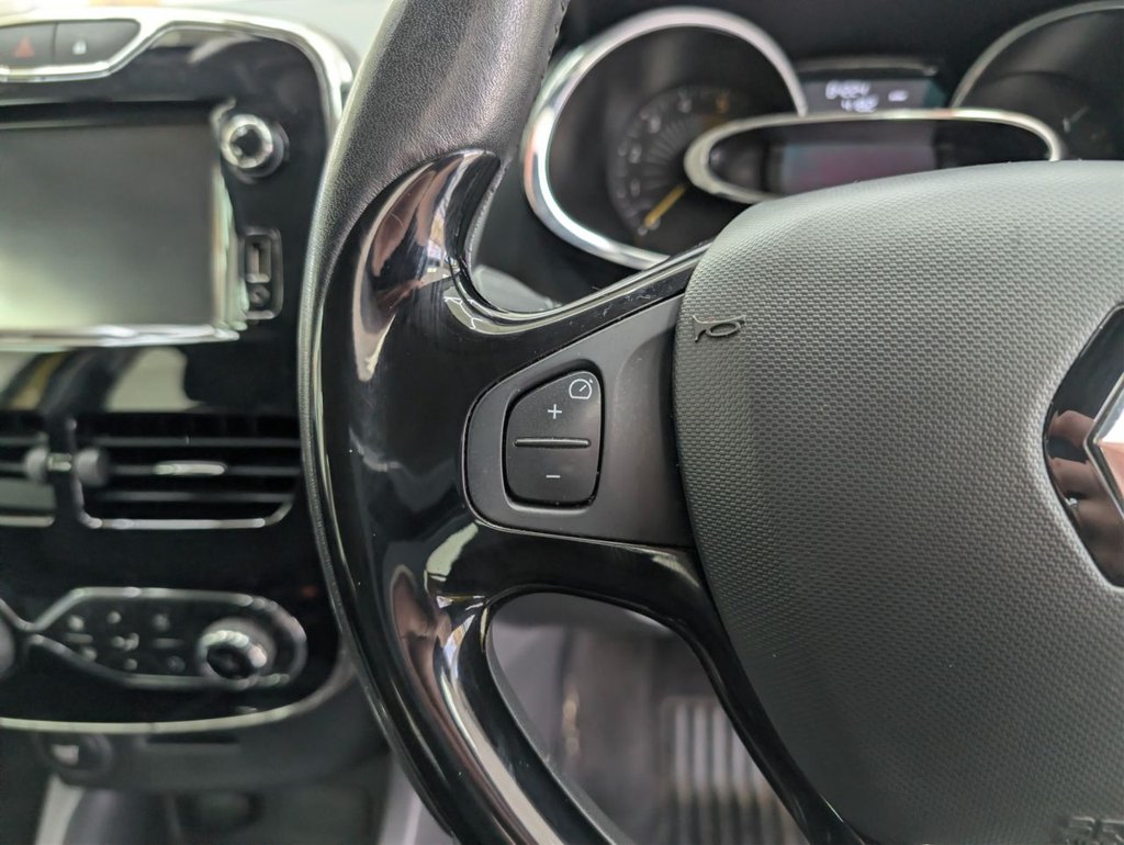 Used Renault Clio 2014 for sale - 78110344: Photo 27