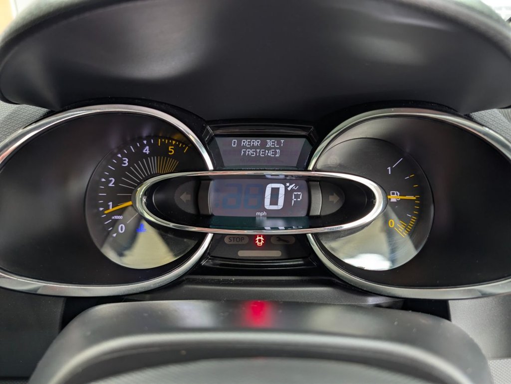 Used Renault Clio 2014 for sale - 78110344: Photo 29