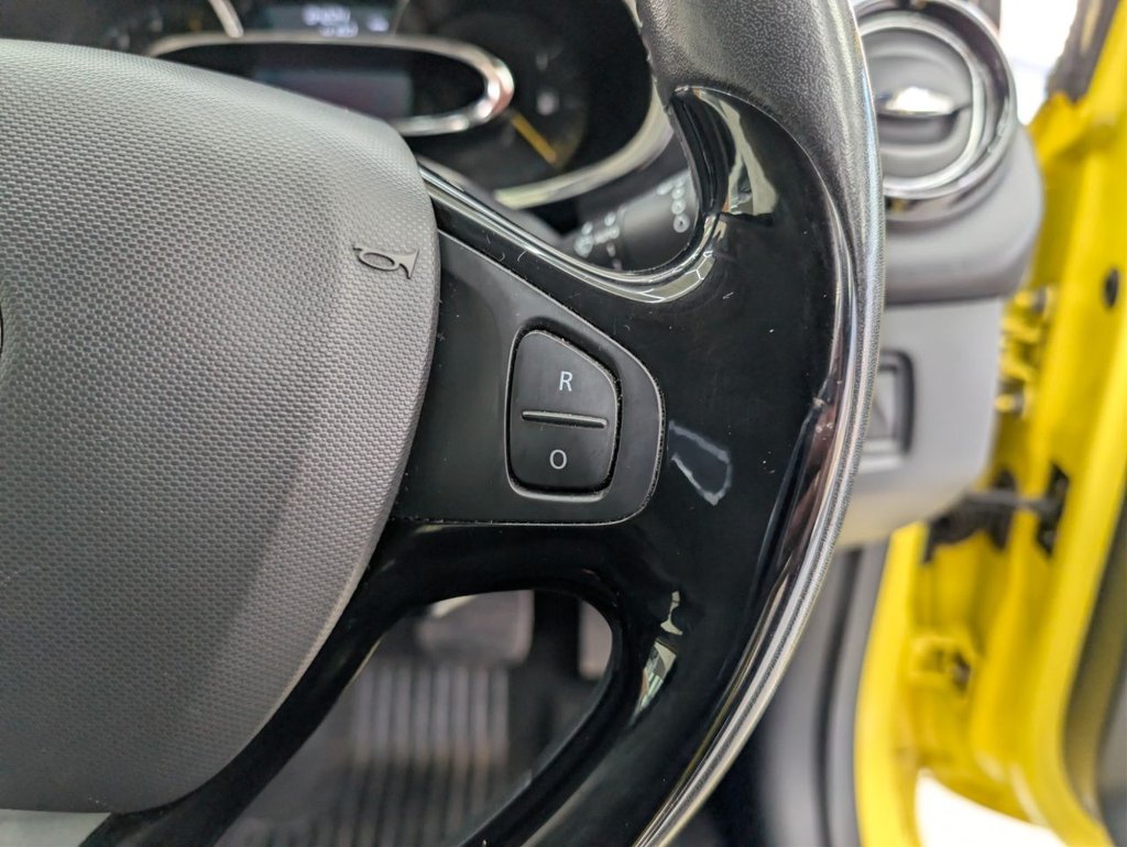 Used Renault Clio 2014 for sale - 78110344: Photo 30