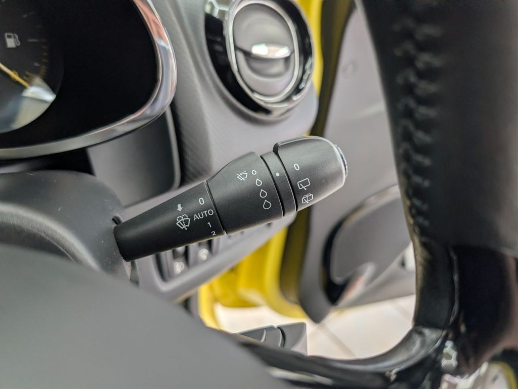 Used Renault Clio 2014 for sale - 78110344: Photo 31