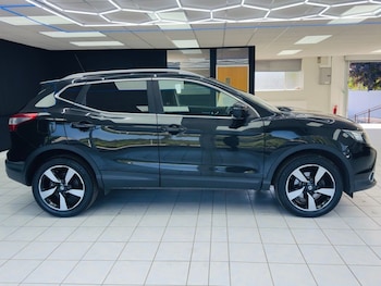 Used Nissan Qashqai 2016 for sale - 79197173: Photo
