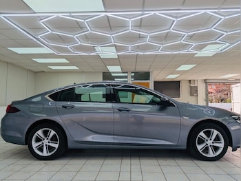 Used Vauxhall Insignia 2021 for sale - 77666752: Photo