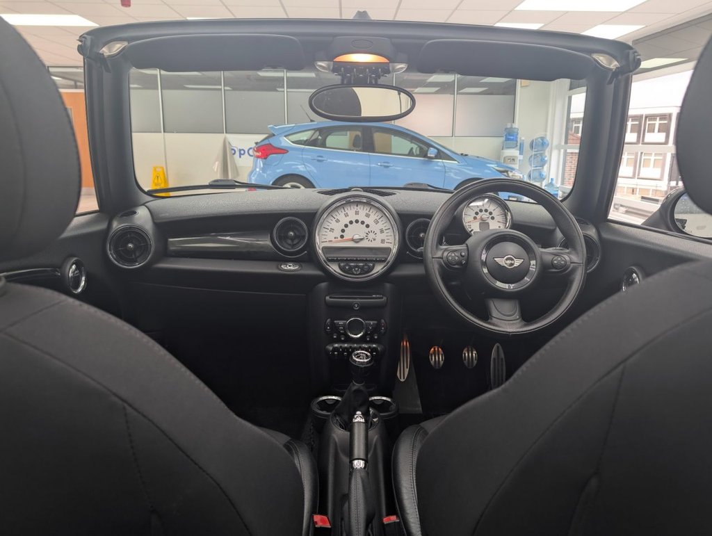 Used MINI Convertible 2012 for sale - 77834992: Photo 15