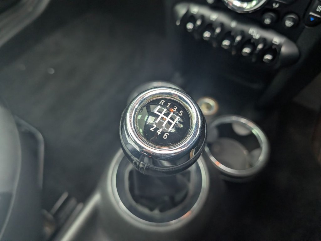 Used MINI Convertible 2012 for sale - 77834992: Photo 25