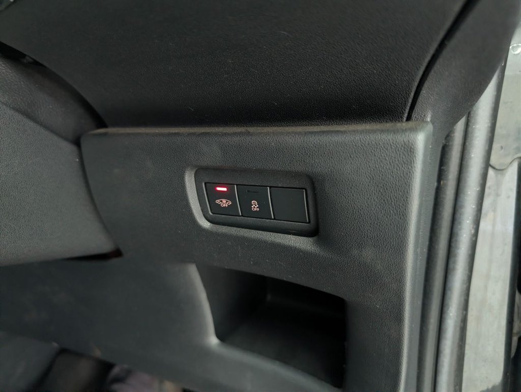 Used Citroen DS3 2014 for sale - 77835433: Photo 32