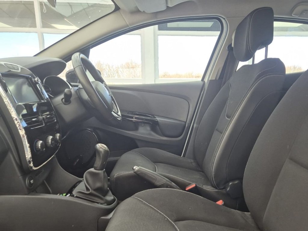 Used Renault Clio 2014 for sale - 77919925: Photo 15