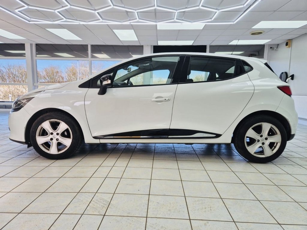 Used Renault Clio 2014 for sale - 77919925: Photo 8