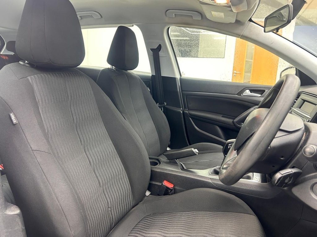 Used Peugeot 308 2017 for sale - 77719625: Photo 13