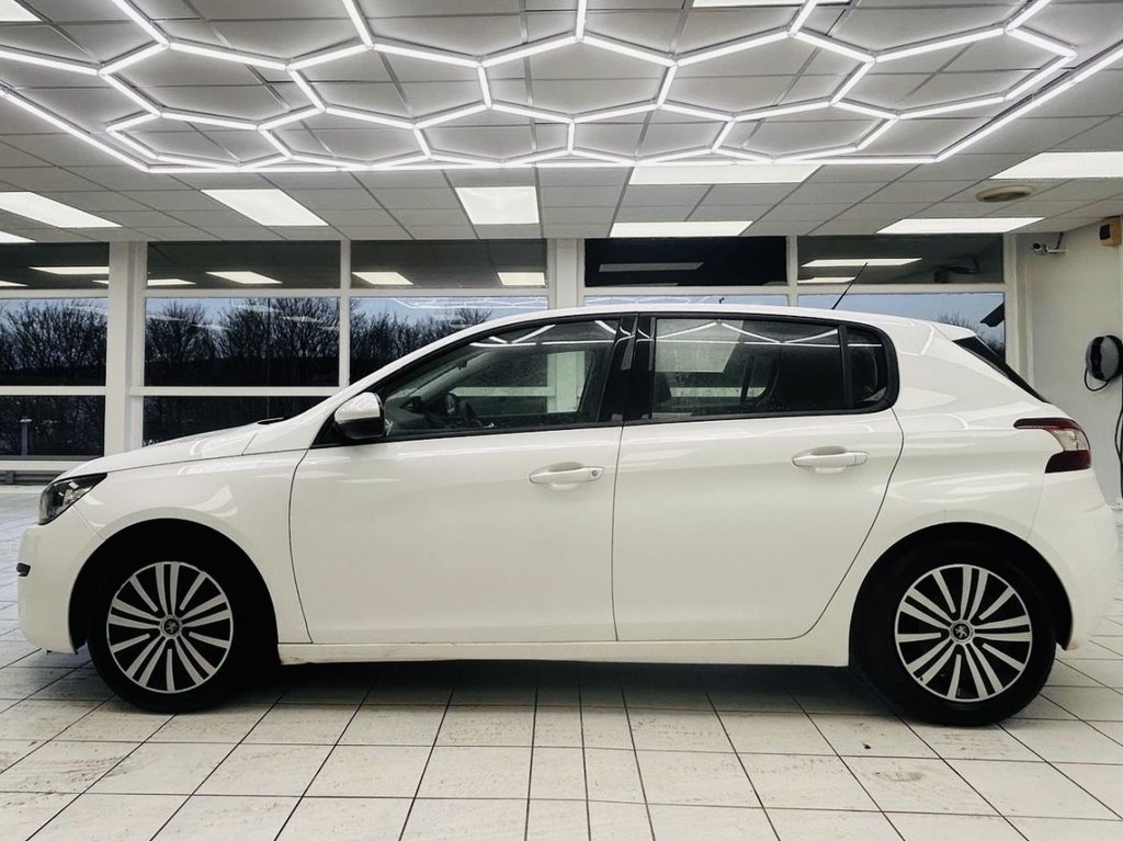 Used Peugeot 308 2017 for sale - 77719625: Photo 8