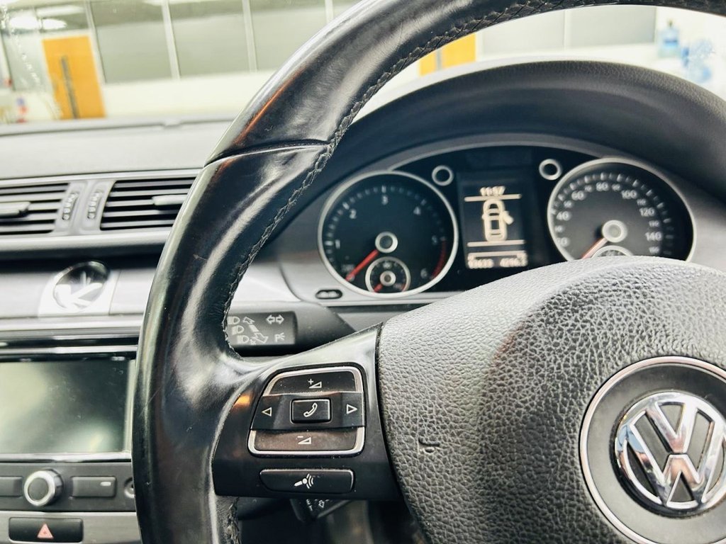 Used Volkswagen Passat 2014 for sale - 77667018: Photo 20