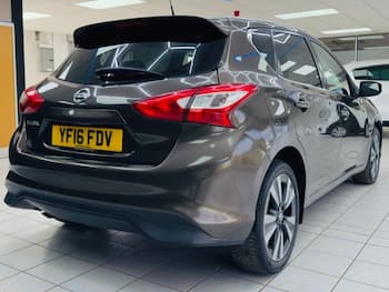 Used Nissan Pulsar 2016 for sale - 79875940: Photo