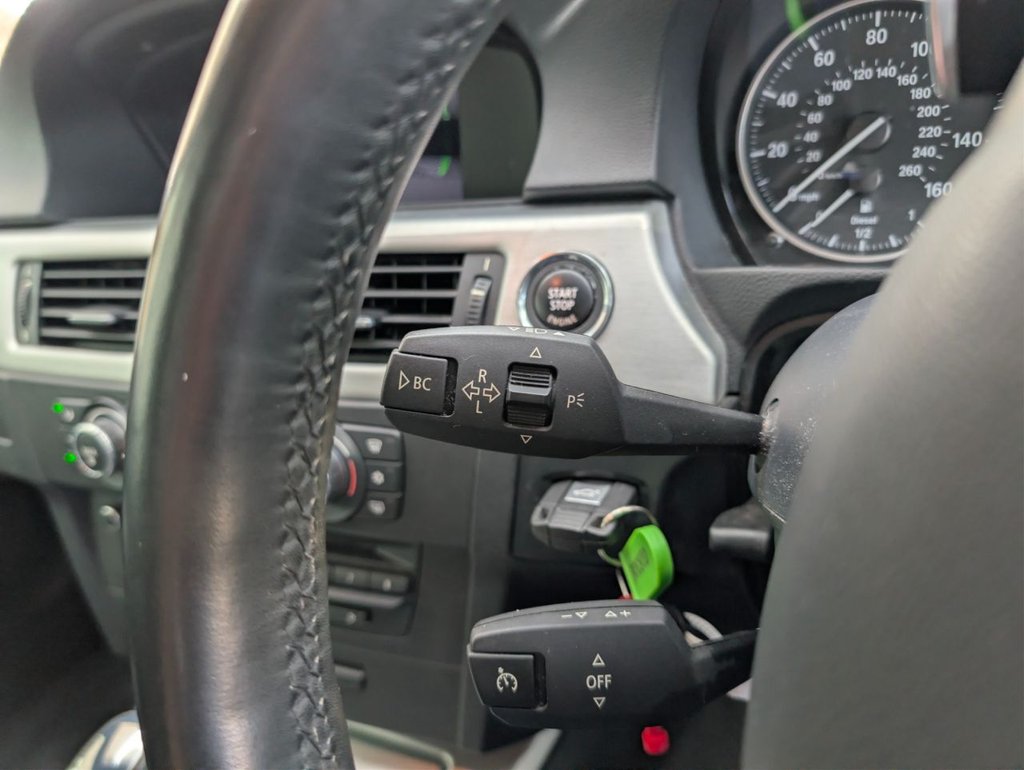 Used BMW 3 Series 2012 for sale - 78167032: Photo 28