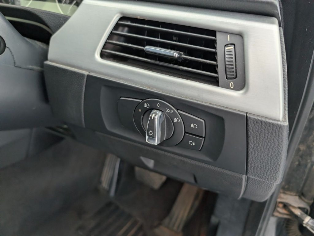 Used BMW 3 Series 2012 for sale - 78167032: Photo 33