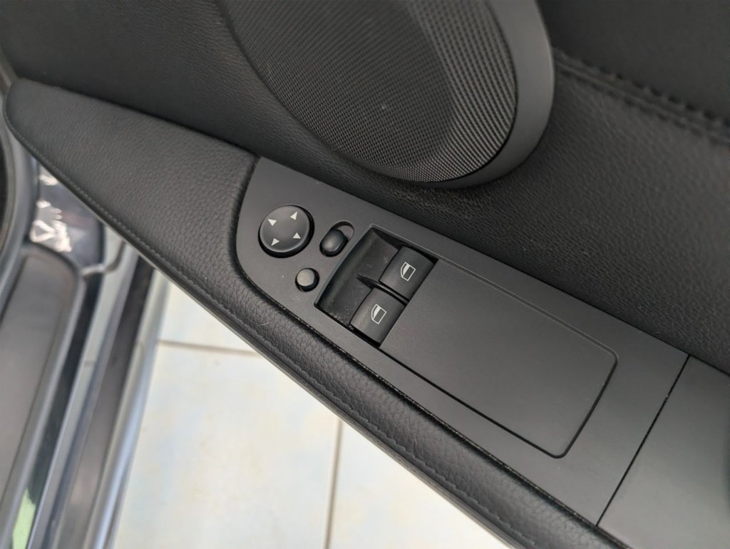 Used BMW 3 Series 2012 for sale - 78167032: Photo 34