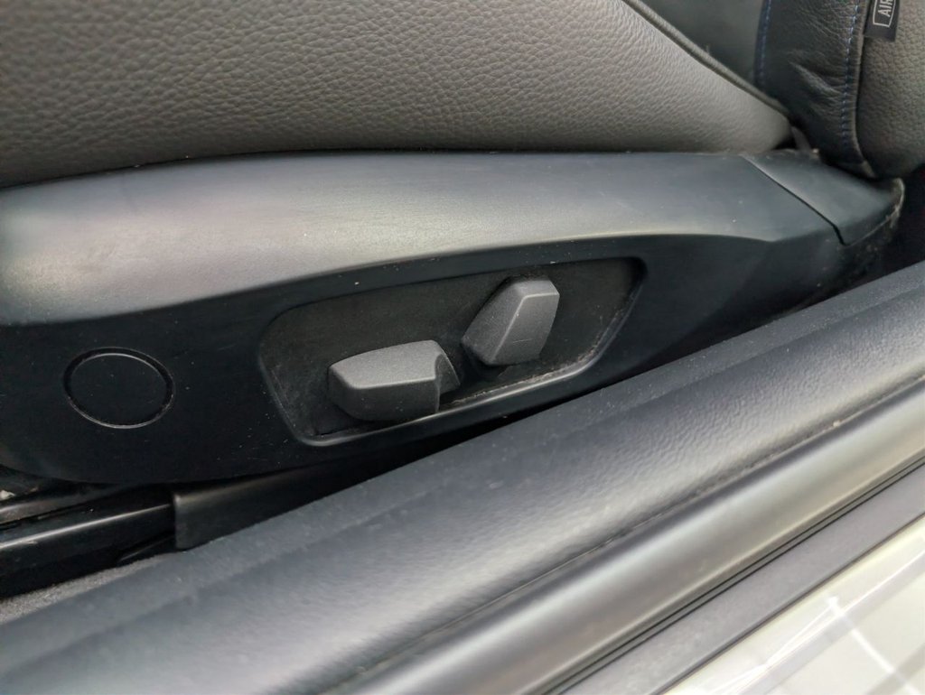 Used BMW 3 Series 2012 for sale - 78167032: Photo 38