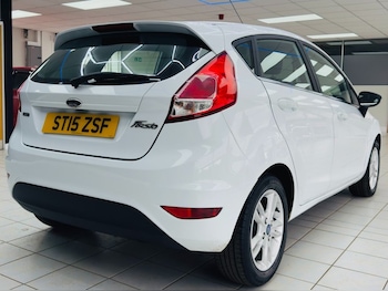Used Ford Fiesta 2015 for sale - 79385488: Photo