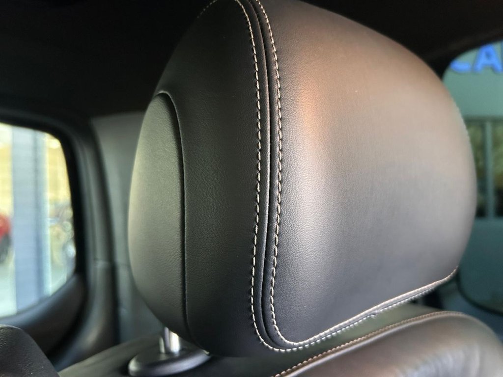 Used Mercedes-Benz V-Class 2021 for sale - 77666610: Photo 17