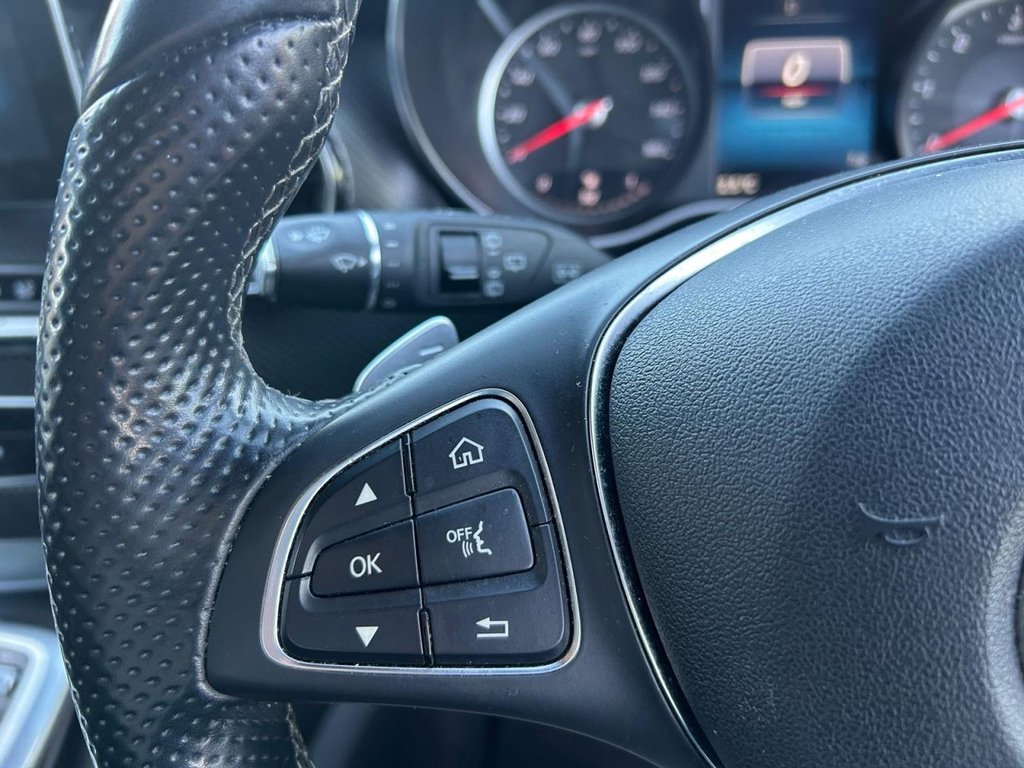 Used Mercedes-Benz V-Class 2021 for sale - 77666610: Photo 29