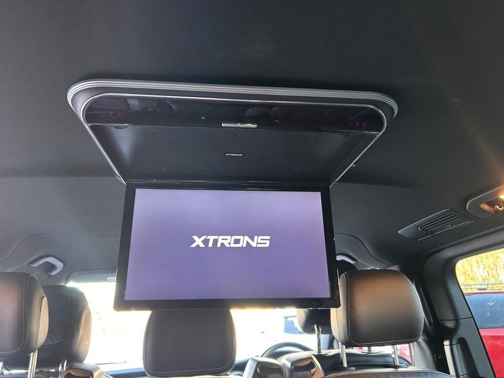 Used Mercedes-Benz V-Class 2021 for sale - 77666610: Photo 30