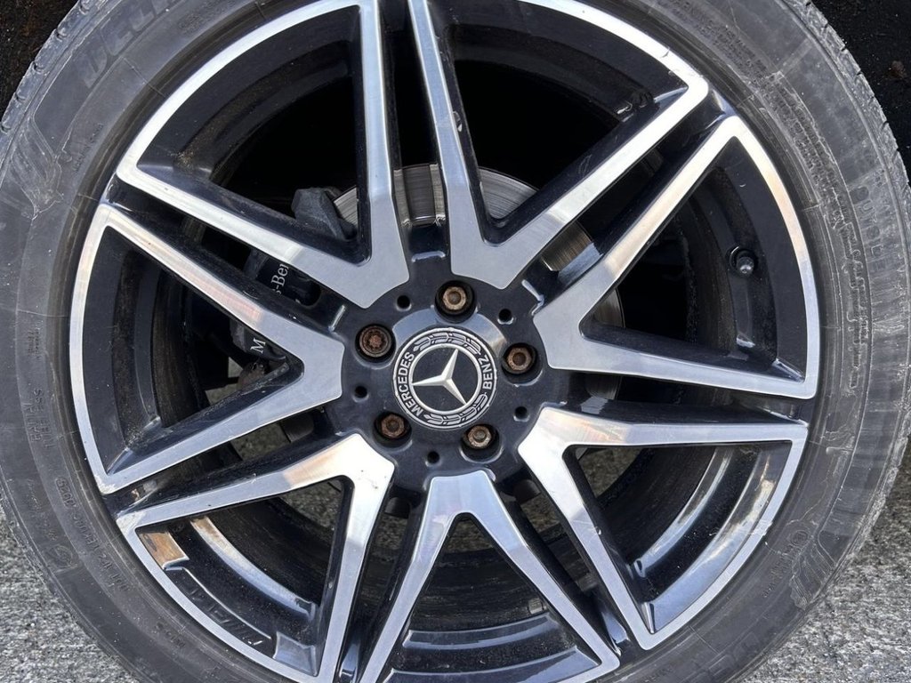 Used Mercedes-Benz V-Class 2021 for sale - 77666610: Photo 46