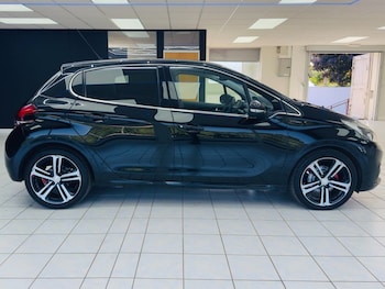 Used Peugeot 208 2017 for sale - 79197297: Photo