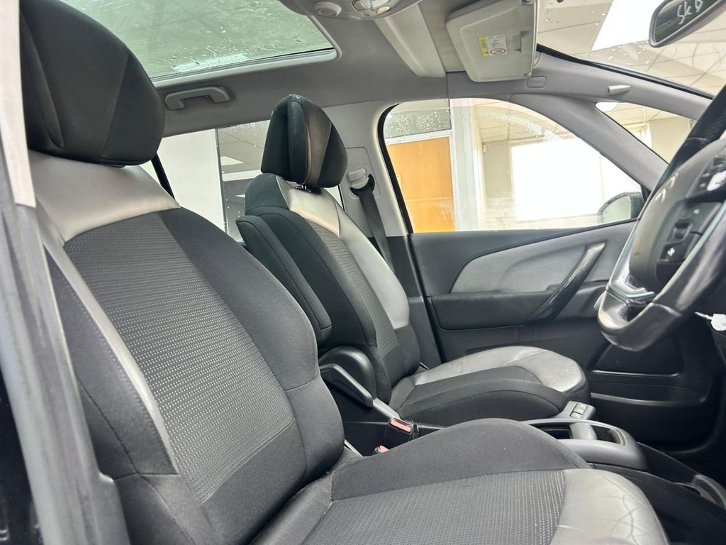 Used Citroen Grand C4 Picasso 2015 for sale - 77666662: Photo 12