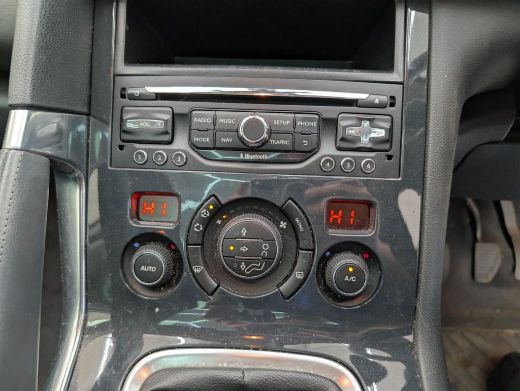 Used Peugeot 3008 2015 for sale - 78068484: Photo 24