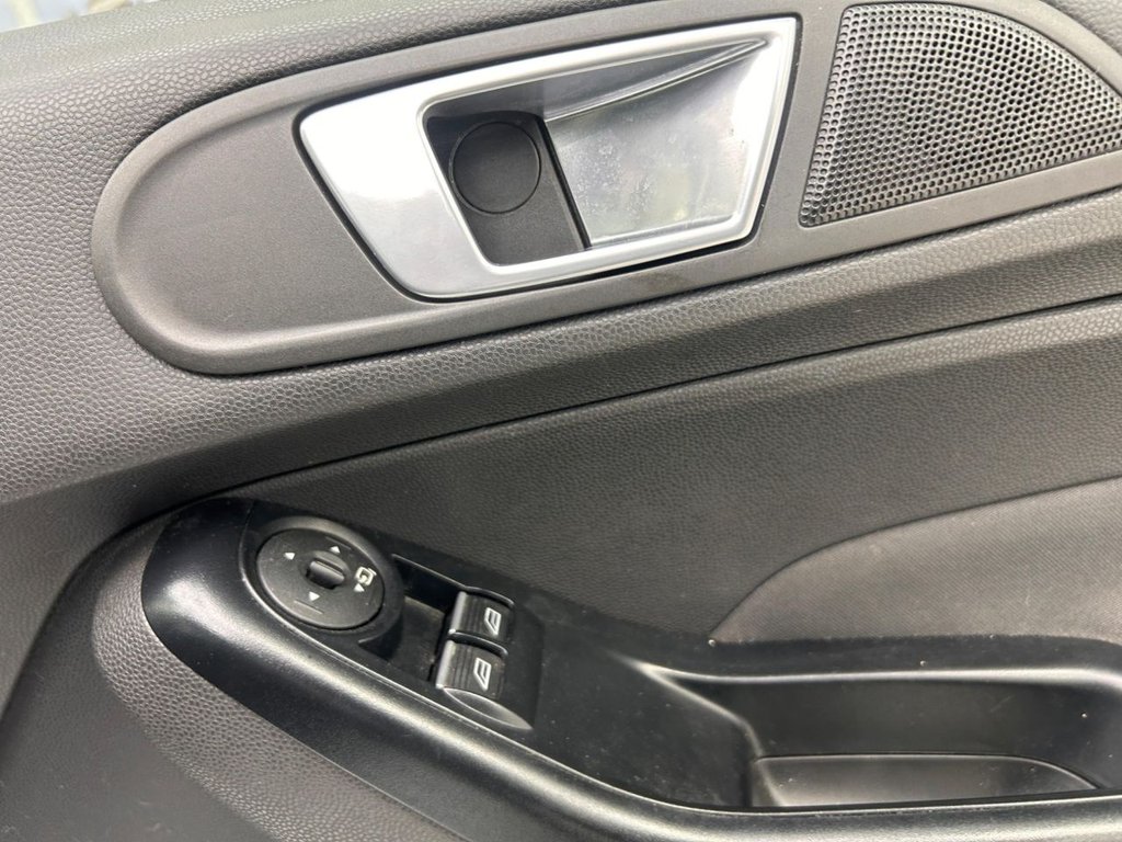 Used Ford Fiesta 2015 for sale - 77666631: Photo 19