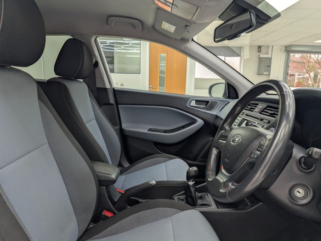 Used Hyundai i20 2016 for sale - 77990538: Photo 13