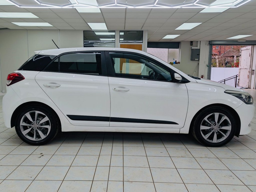 Used Hyundai i20 2016 for sale - 77990538: Photo 3