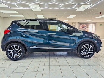 Used Renault Captur 2018 for sale - 77920020: Photo