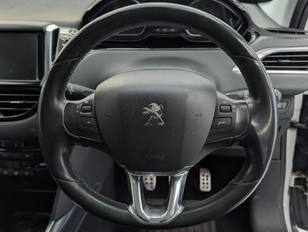 Used Peugeot 2008 2014 for sale - 77990537: Photo 24