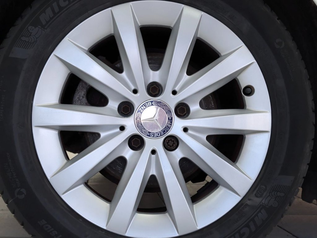 Used Mercedes-Benz A-Class 2014 for sale - 77666780: Photo 34