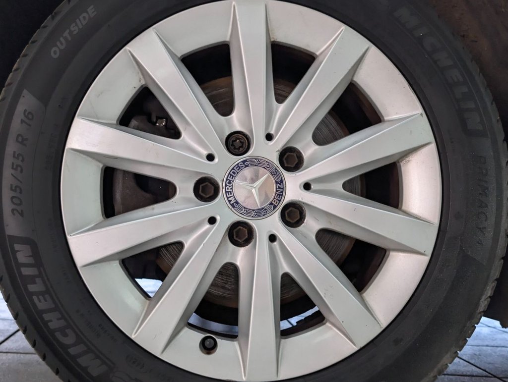 Used Mercedes-Benz A-Class 2014 for sale - 77666780: Photo 36