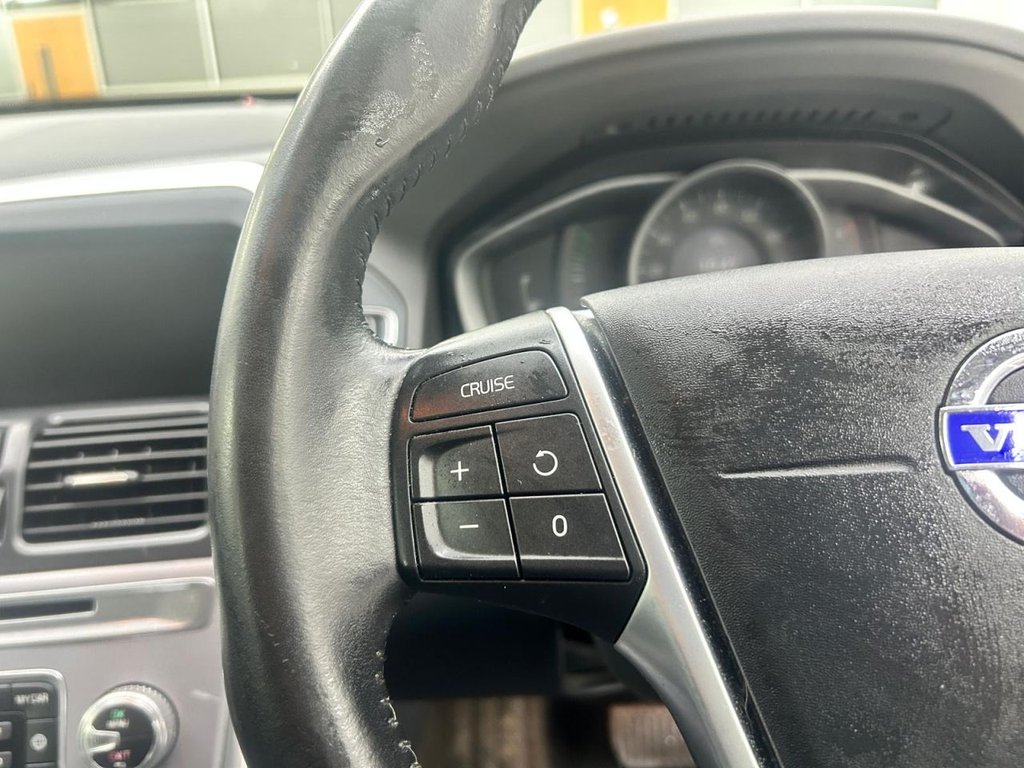 Used Volvo XC60 2016 for sale - 77666945: Photo 24