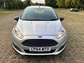 Used Ford Fiesta 2015 for sale - 74898997: Photo