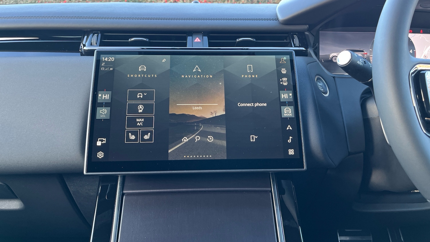 Used Land Rover Range Rover Velar 2025 for sale - 77154275: Photo 14