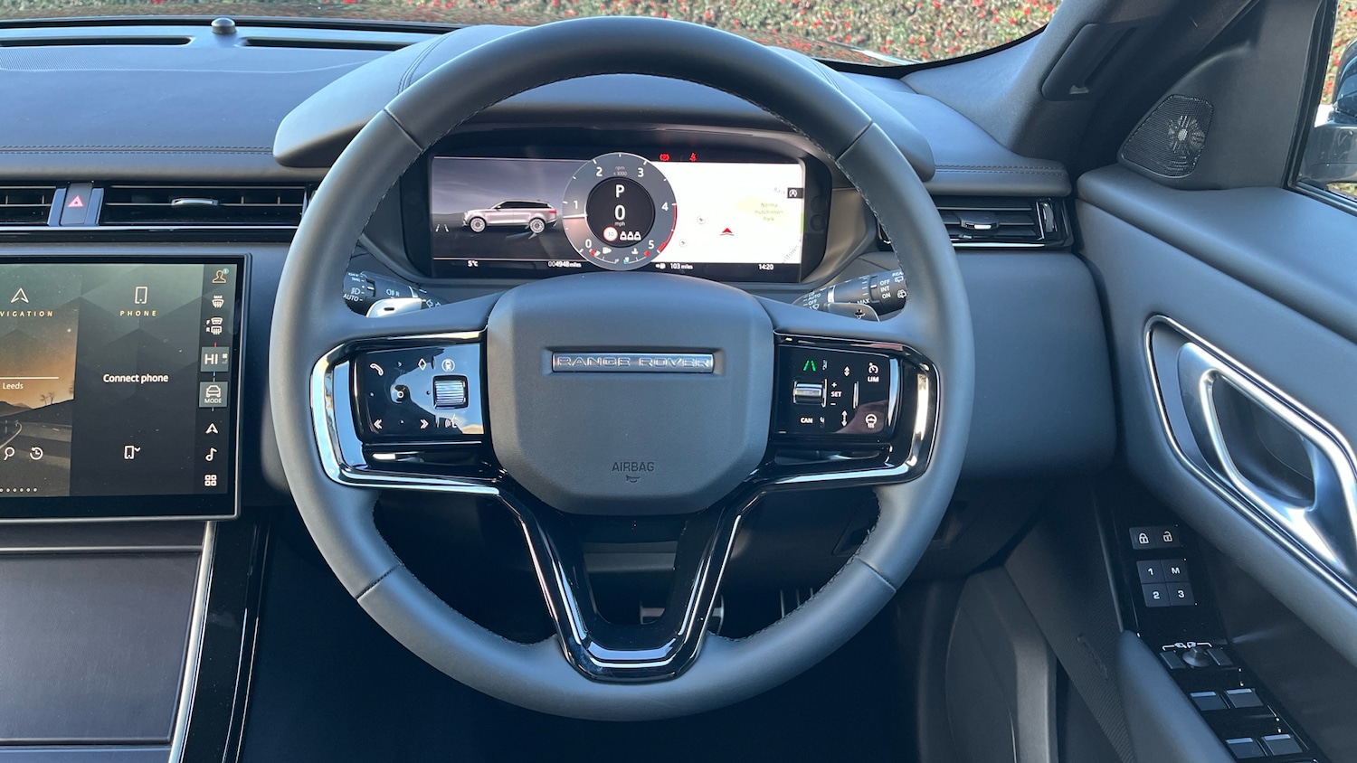 Used Land Rover Range Rover Velar 2025 for sale - 77154275: Photo 15